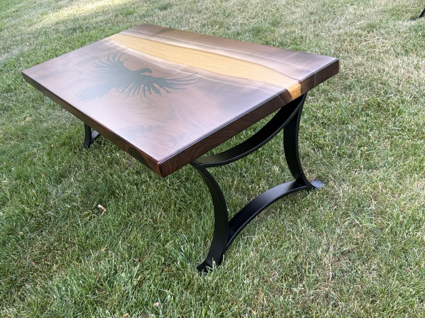 Black Walnut, 44x24, Gold river with black raven graphic, Signature finish