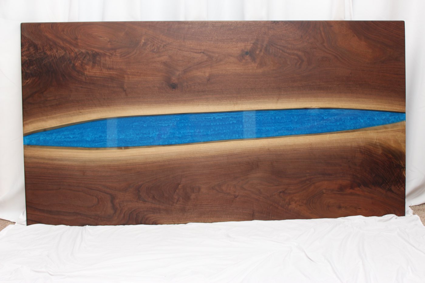 Black Walnut, 84x44, Blue river, Hardwax finish