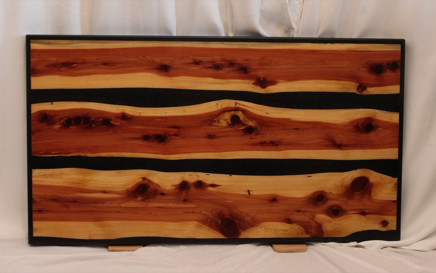 Red Cedar, 44x24, Black river, Signature finish